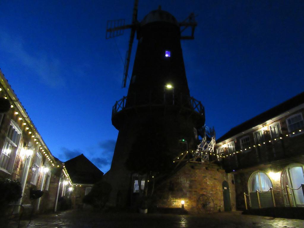 מלון סקארבורו The Windmill מראה חיצוני תמונה